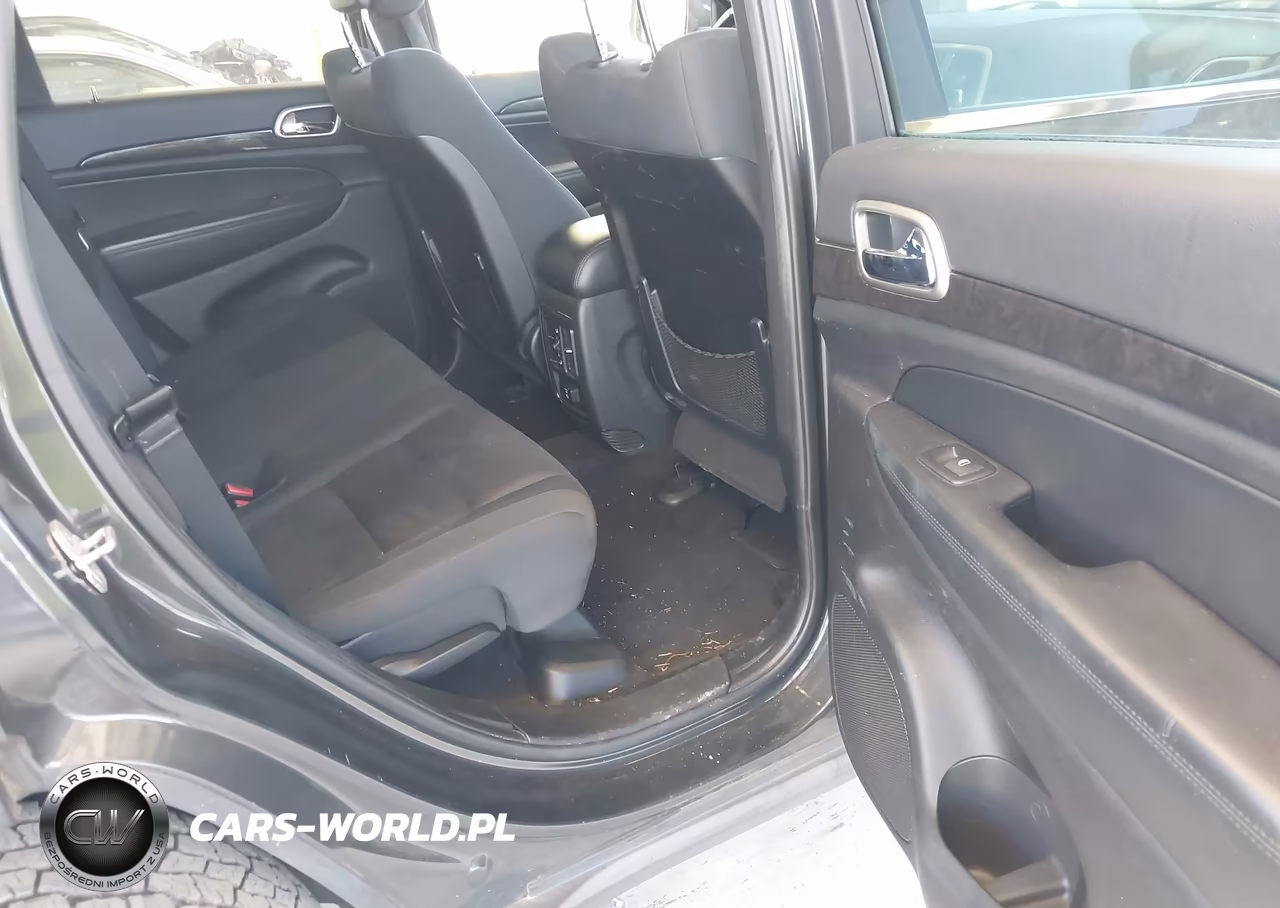 2011 Jeep Grand Cherokee Laredo VIN:1J4RR4GGXBC679486 - 8