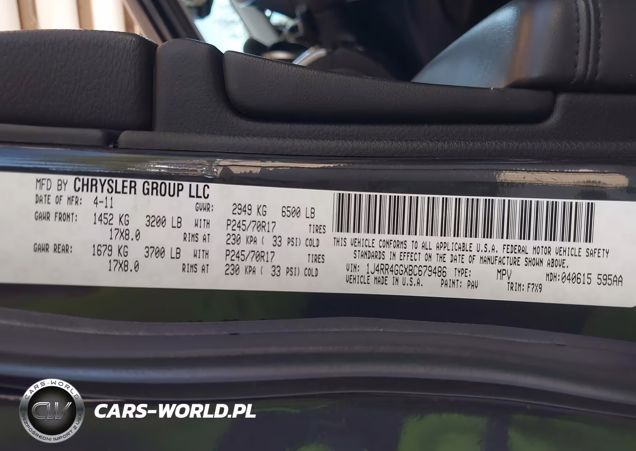 2011 Jeep Grand Cherokee Laredo VIN:1J4RR4GGXBC679486 - 9