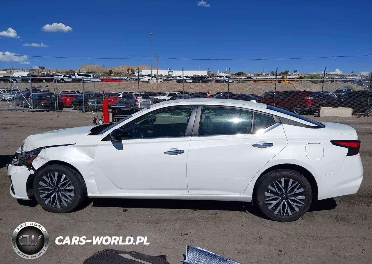 NISSAN ALTIMA VIN:1N4BL4DW0RN404542 - 14