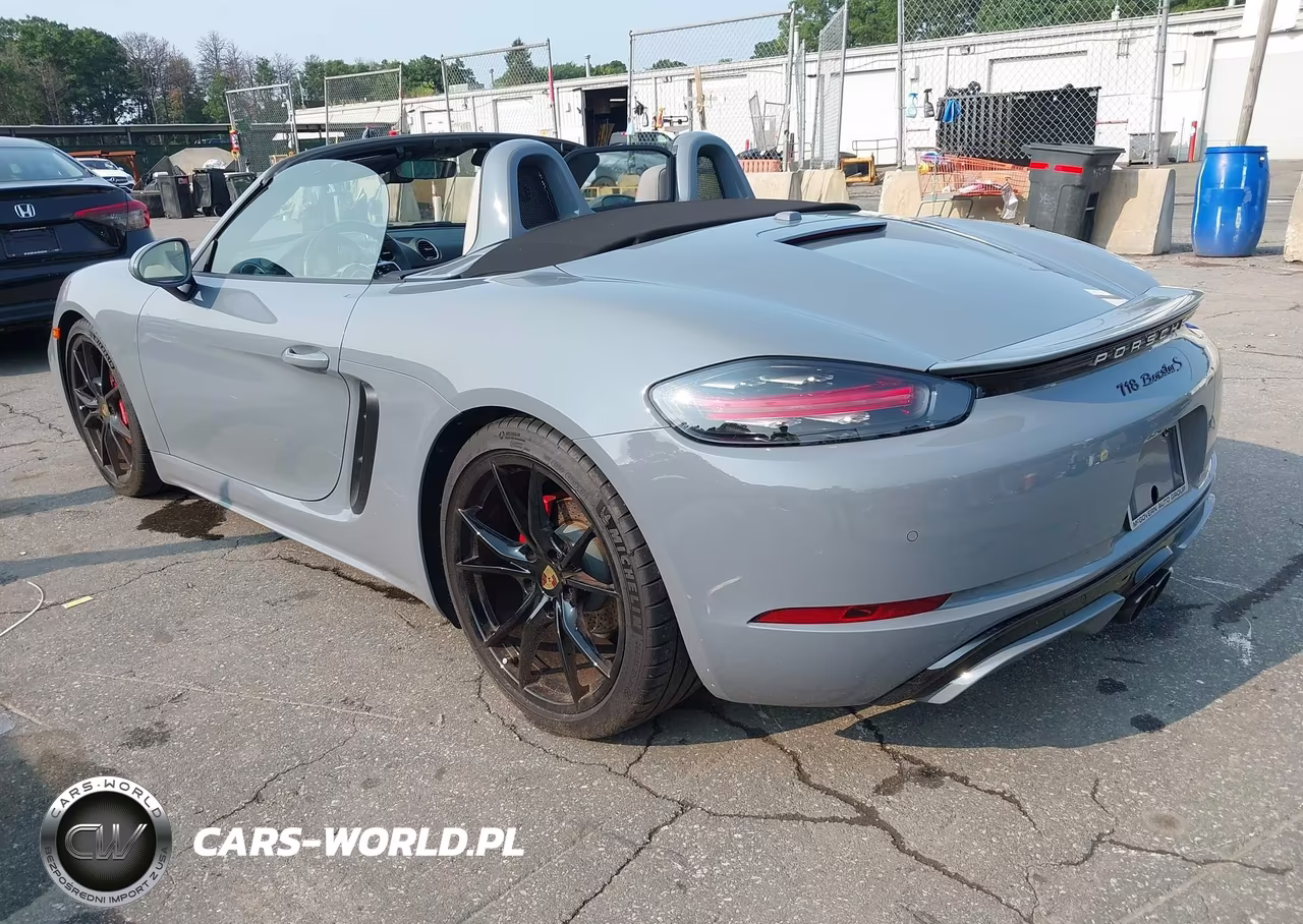 2025 Porsche 718 Boxster S VIN:WP0CB2A86SK226011 - 3