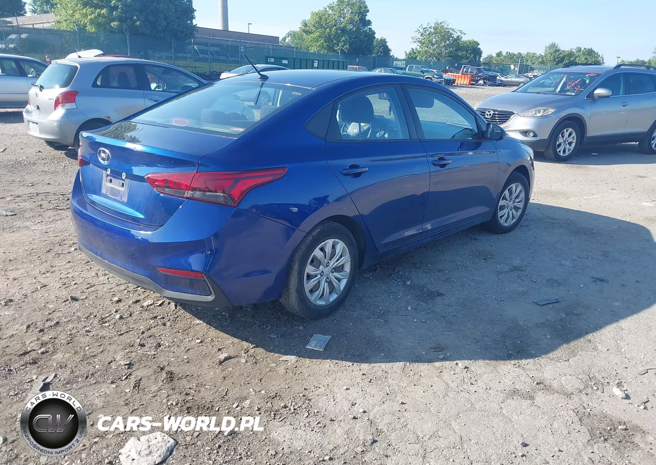 2018 Hyundai Accent Se VIN:3KPC24A3XJE031871 - 4