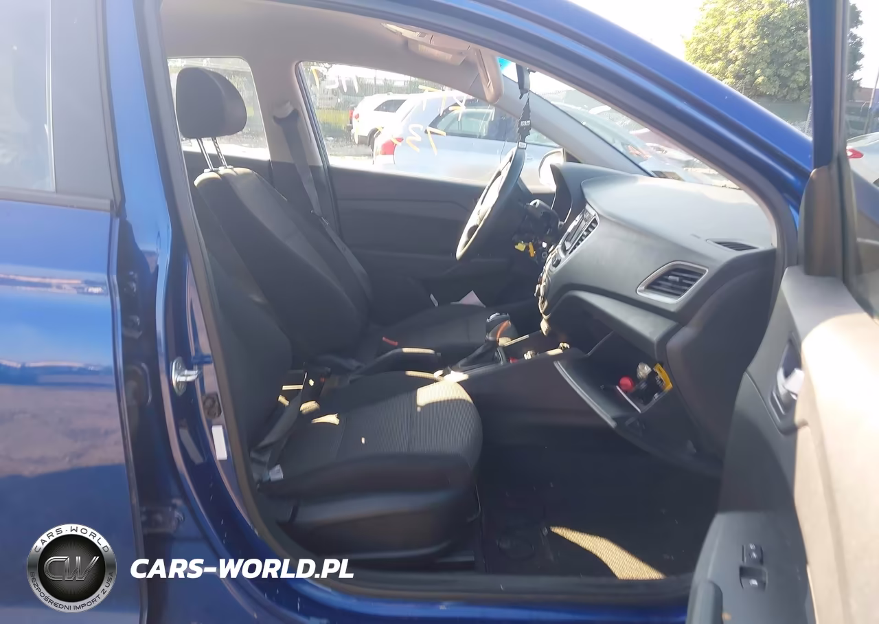 2018 Hyundai Accent Se VIN:3KPC24A3XJE031871 - 5