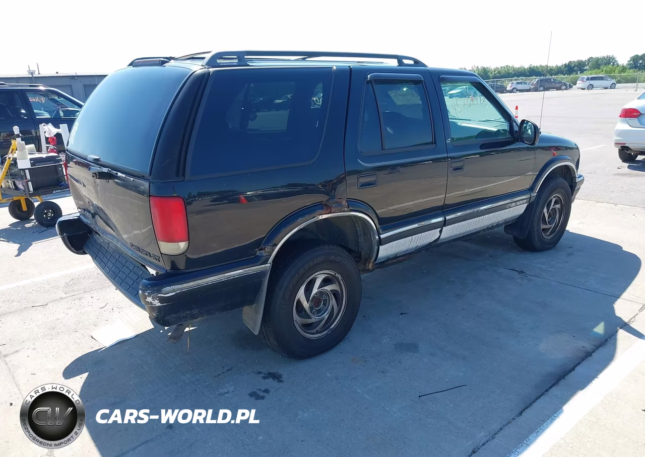 1997 Chevrolet Blazer Lt VIN:1GNDT13W7V2212203 - 4