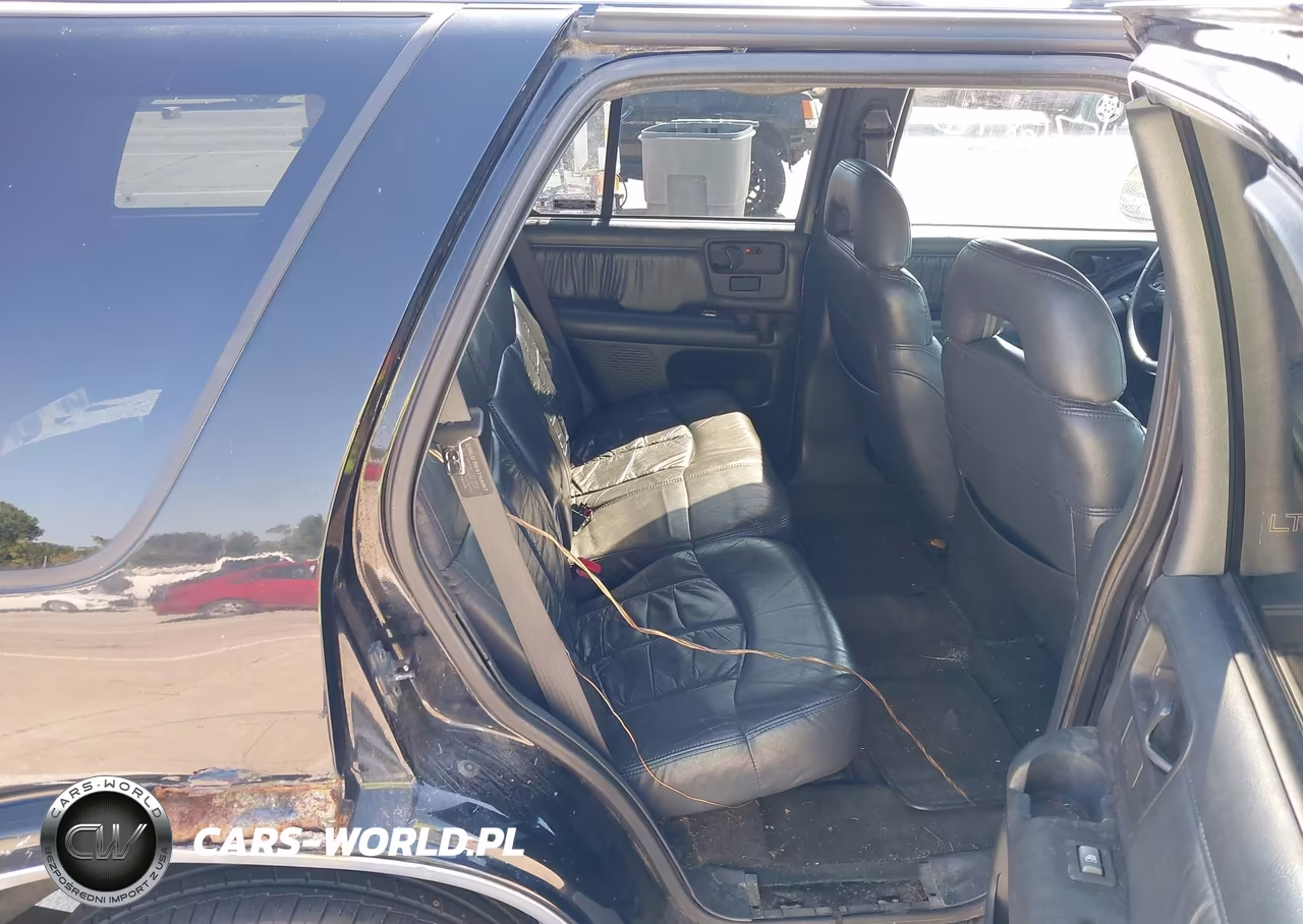 1997 Chevrolet Blazer Lt VIN:1GNDT13W7V2212203 - 8