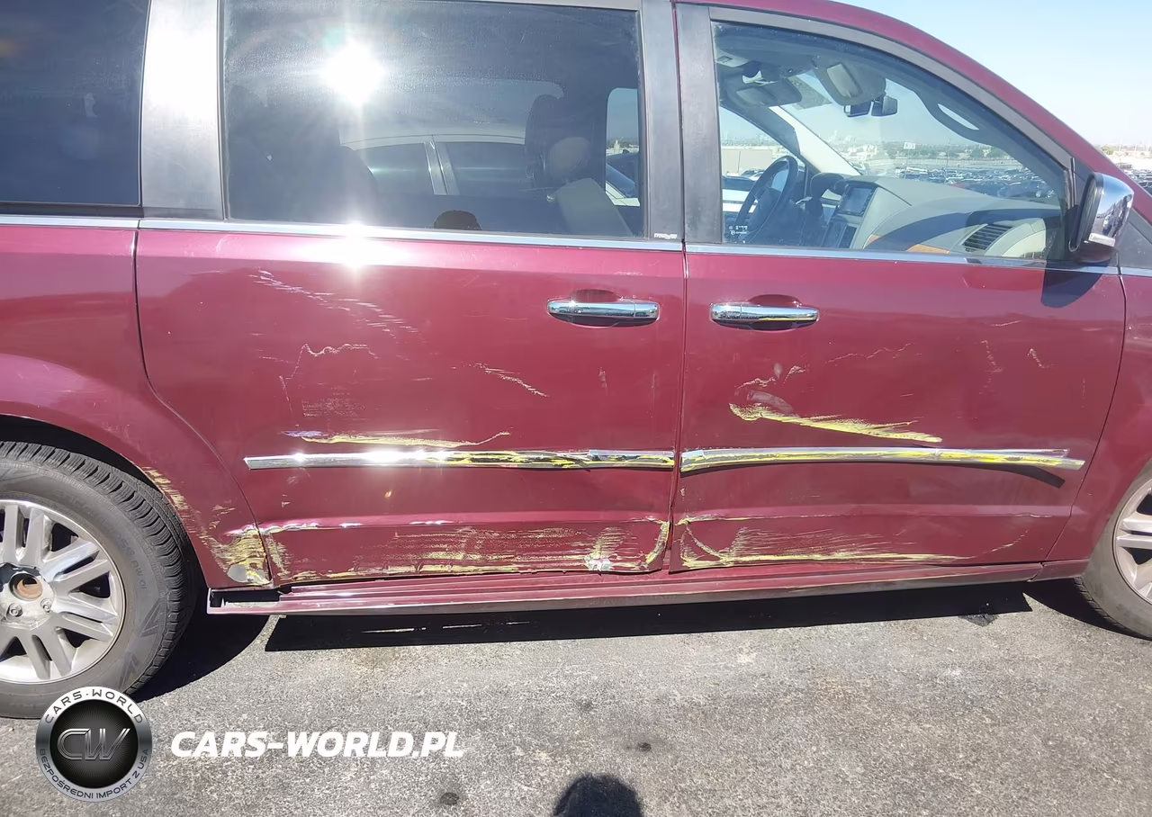 2009 Chrysler Town & Country Limited VIN:2A8HR64X29R627586 - 6
