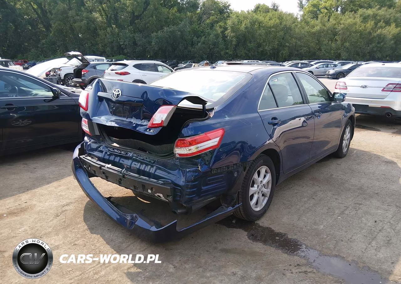 2011 Toyota Camry Le VIN:4T1BF3EK9BU624941 - 4
