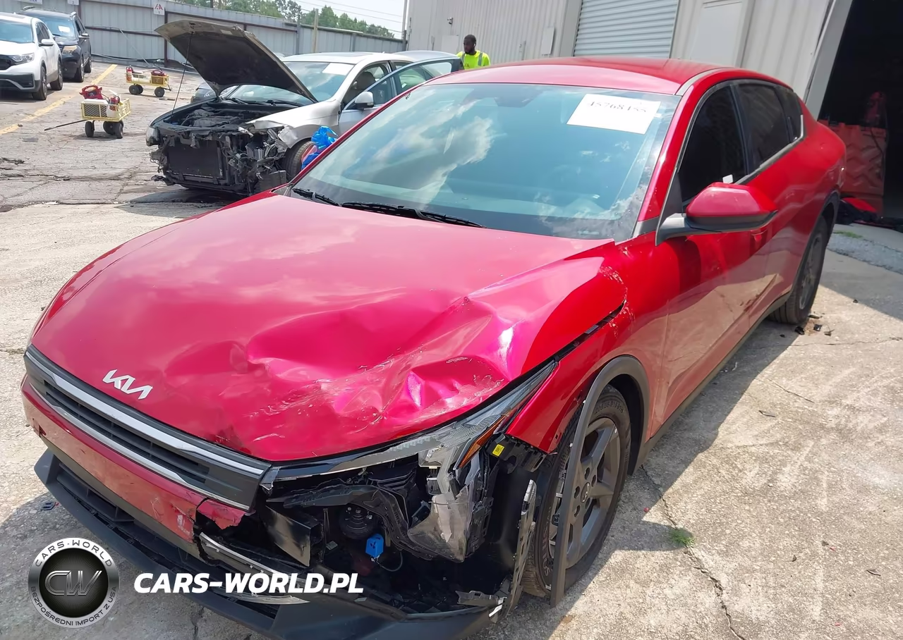 2025 Kia K4 Lxs VIN:3KPFT4DE5SE154583 - 2