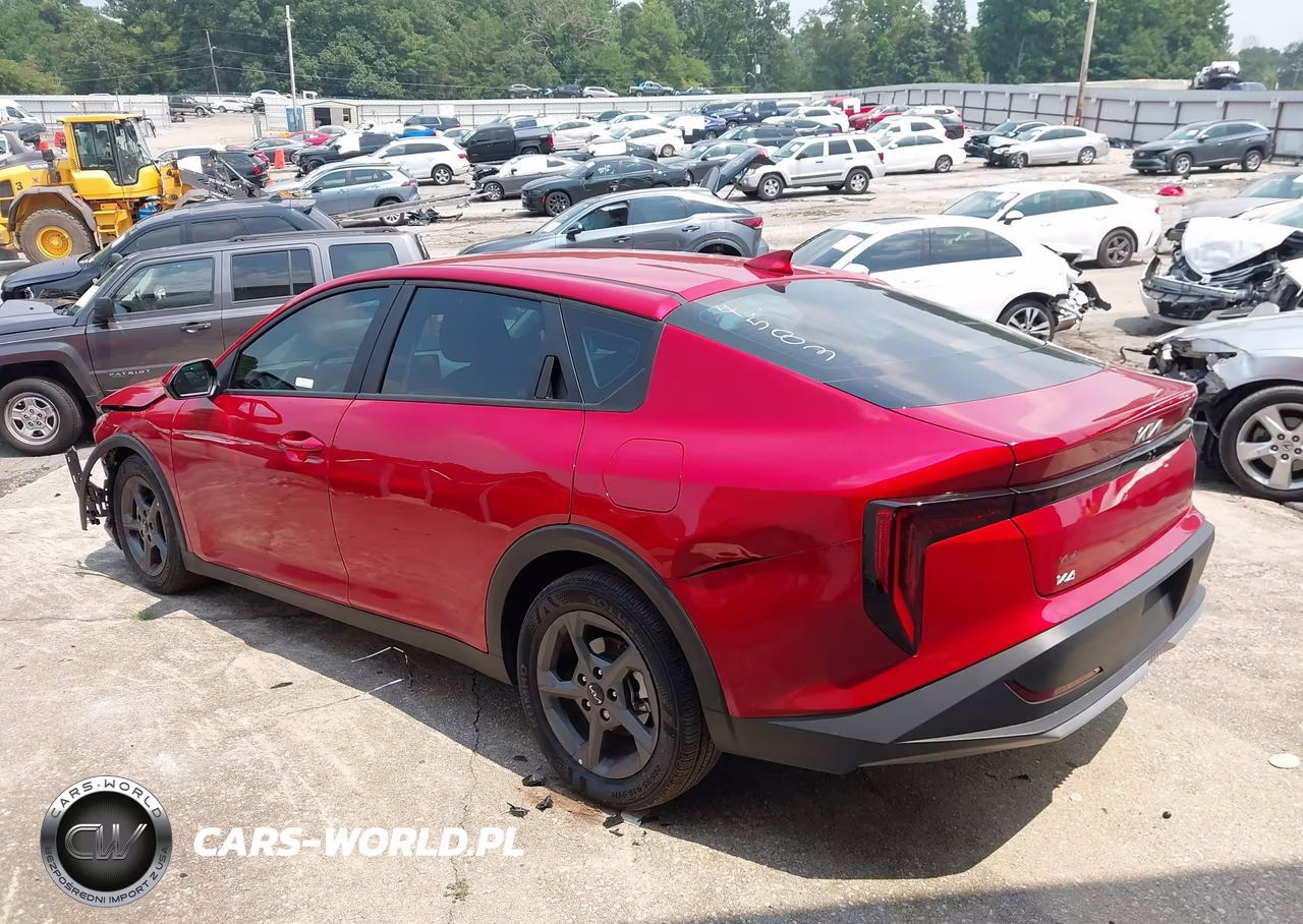 2025 Kia K4 Lxs VIN:3KPFT4DE5SE154583 - 3