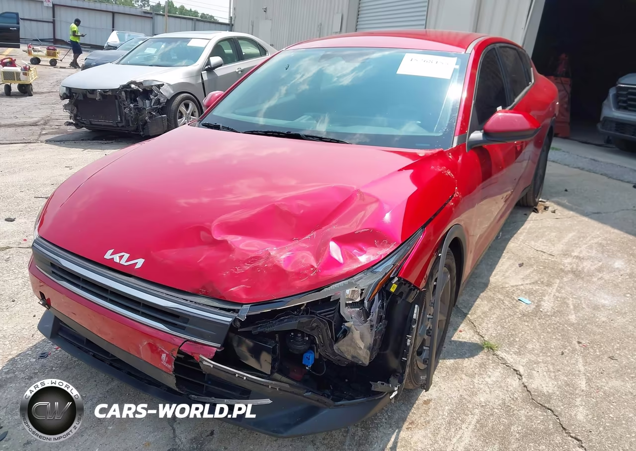 2025 Kia K4 Lxs VIN:3KPFT4DE5SE154583 - 6