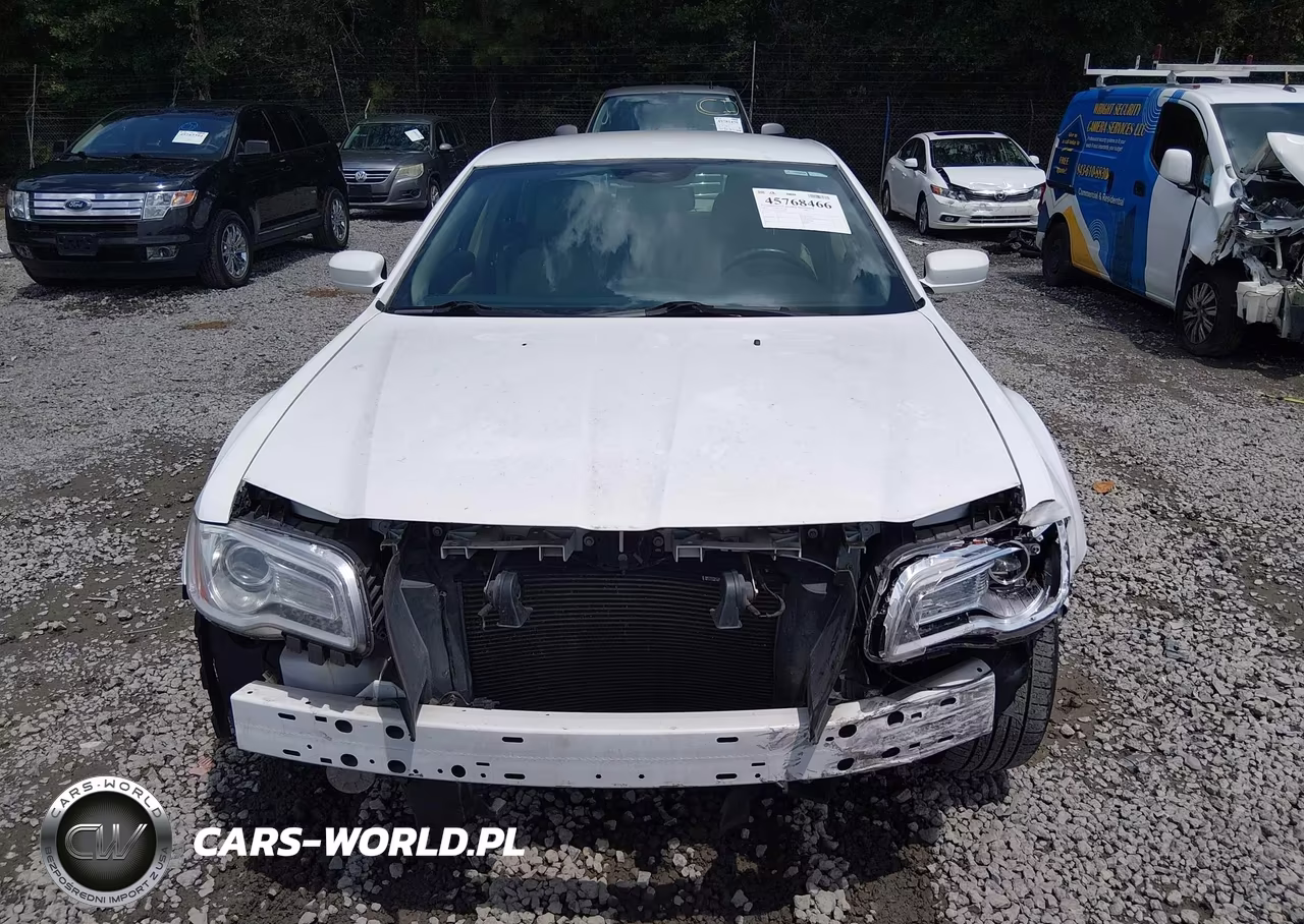 2014 Chrysler 300 VIN:2C3CCAAG8EH354992 - 13