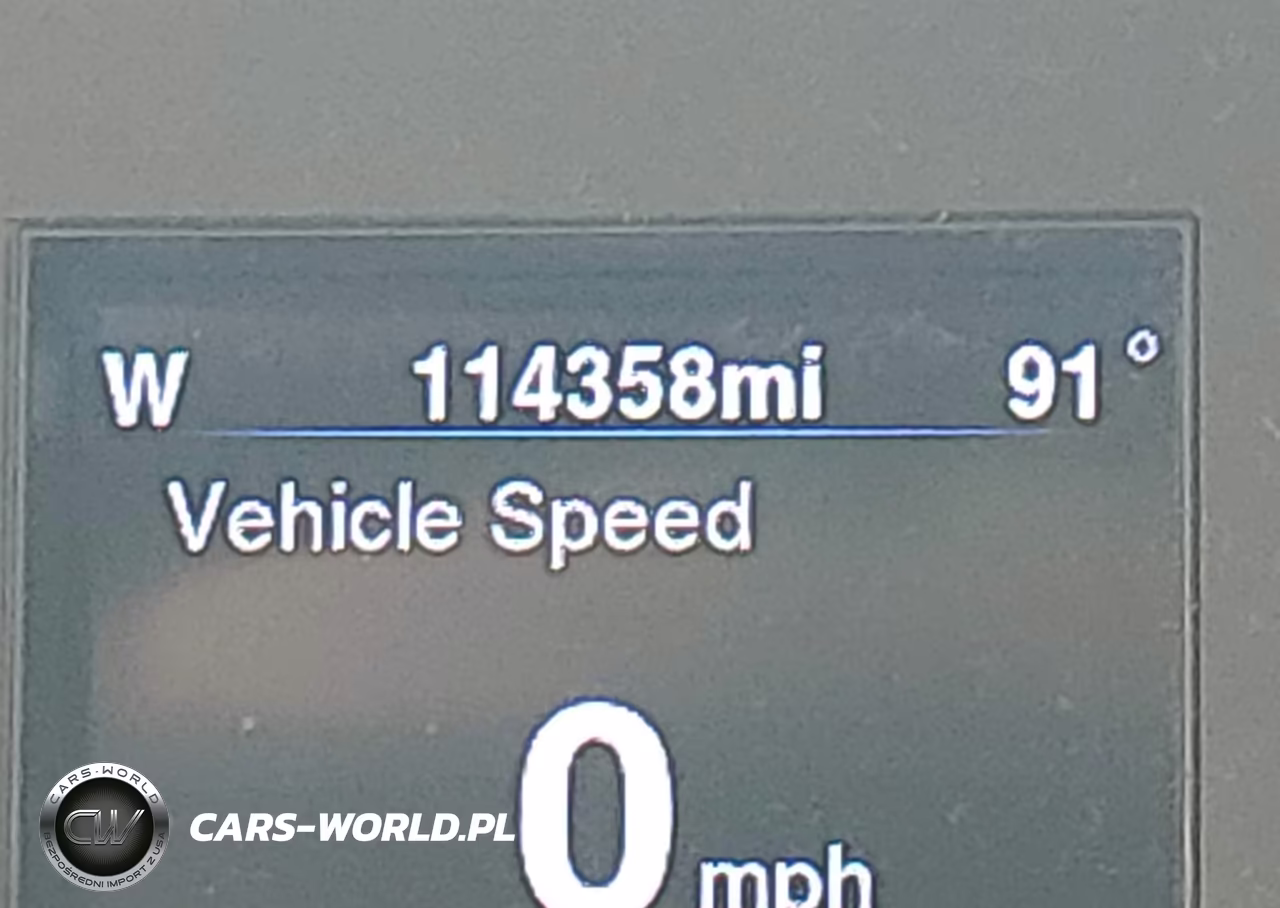 2014 Chrysler 300 VIN:2C3CCAAG8EH354992 - 16