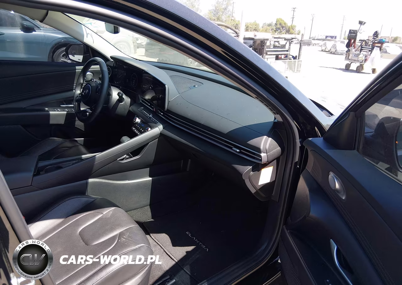 2024 Hyundai Elantra Hybrid Limited VIN:KMHLN4DJ5RU105983 - 5