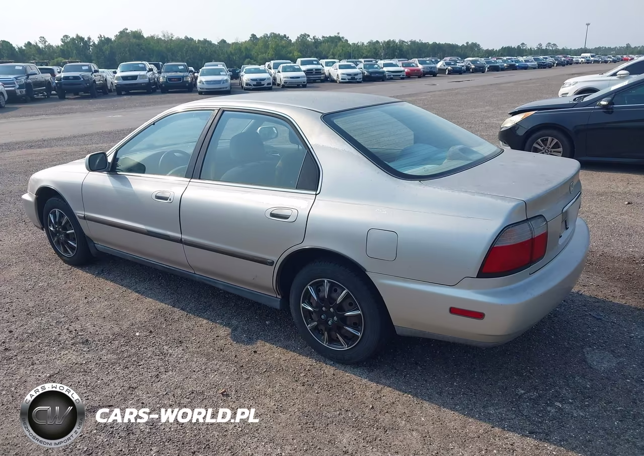 1997 Honda Accord Lx VIN:1HGCD5638VA140817 - 3
