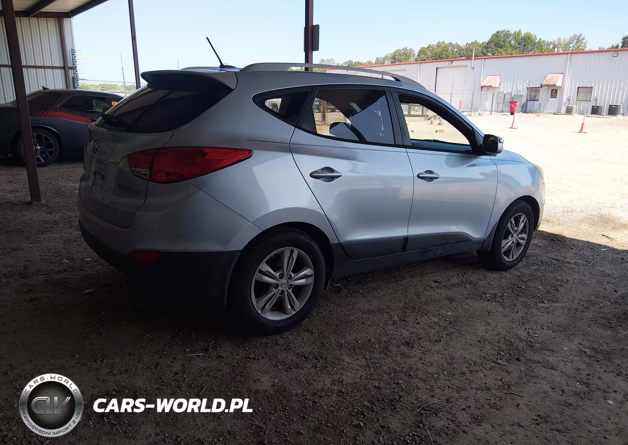 2012 Hyundai Tucson Gls VIN:KM8JU3AC8CU376361 - 4