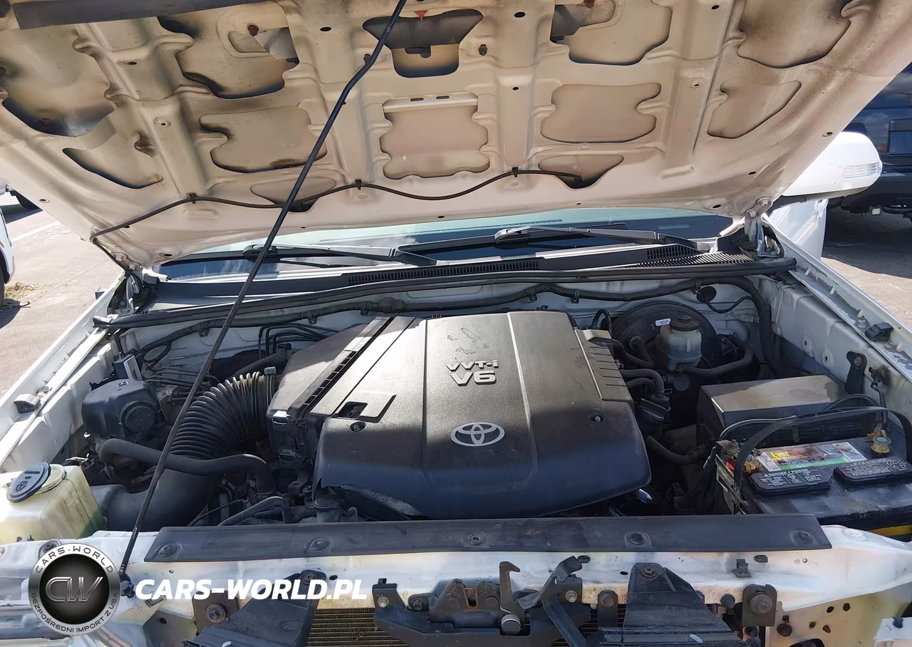 2012 Toyota Tacoma VIN:5TFUU4EN2CX037497 - 10