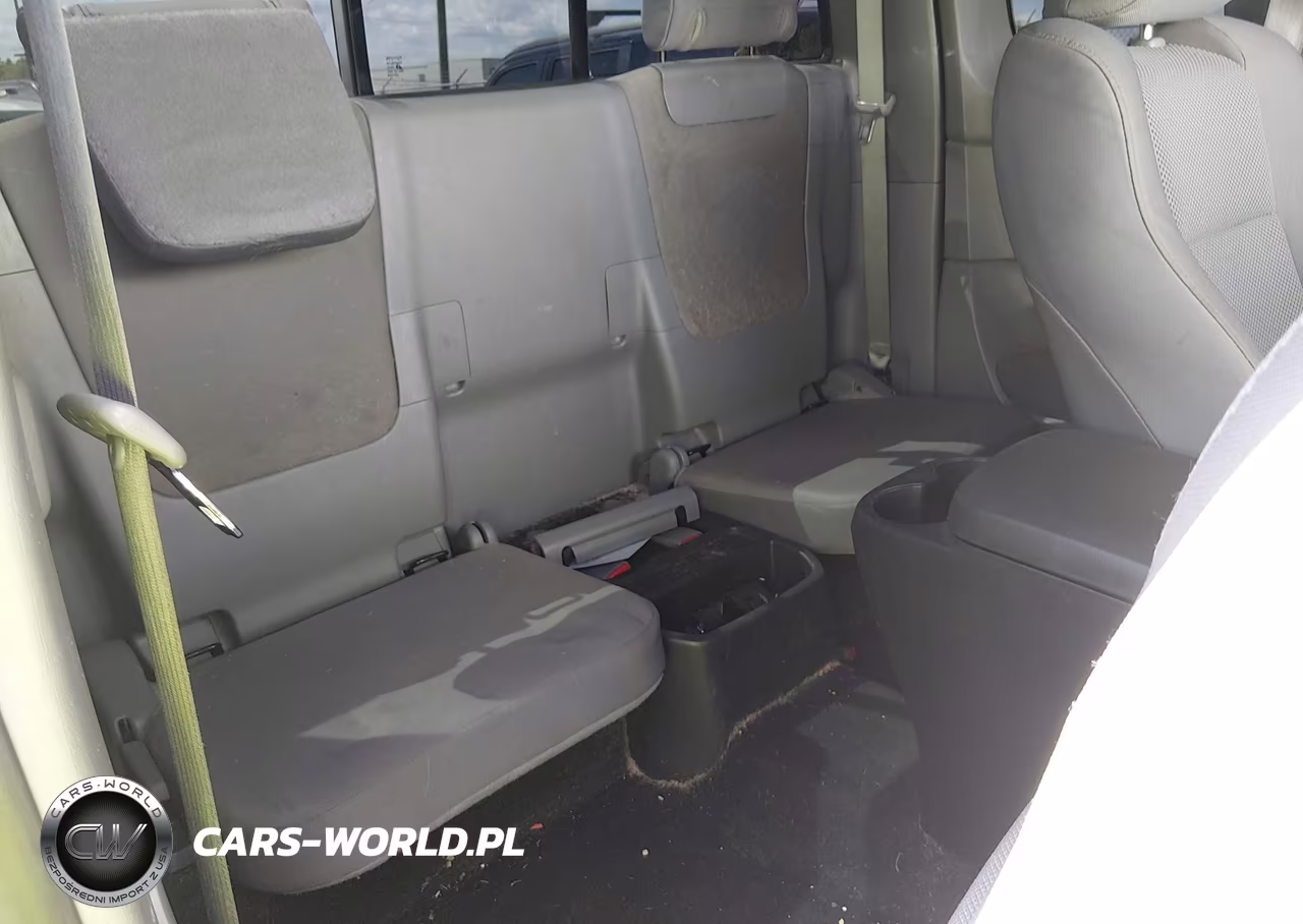 2012 Toyota Tacoma VIN:5TFUU4EN2CX037497 - 8