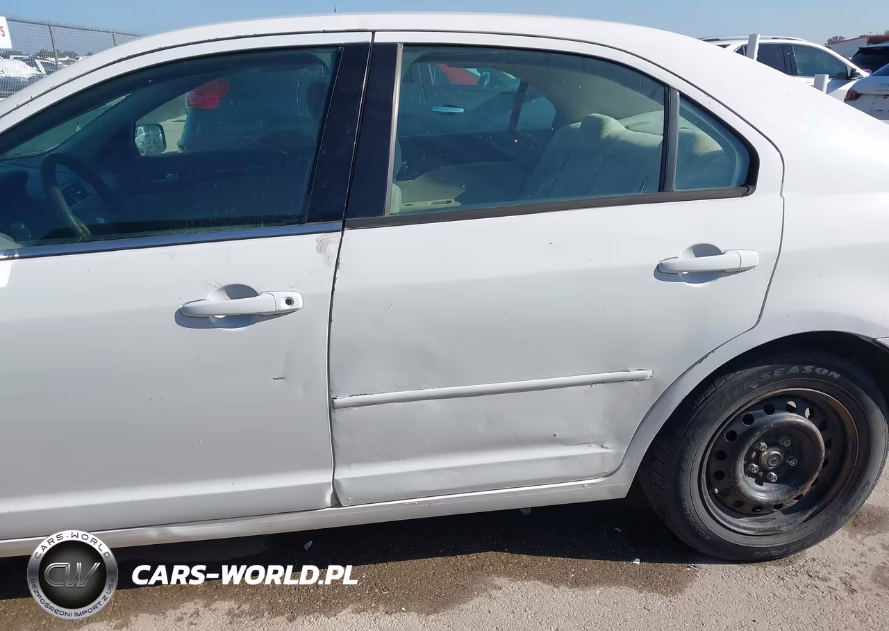 2007 Ford Fusion S VIN:3FAHP06Z77R102447 - 14