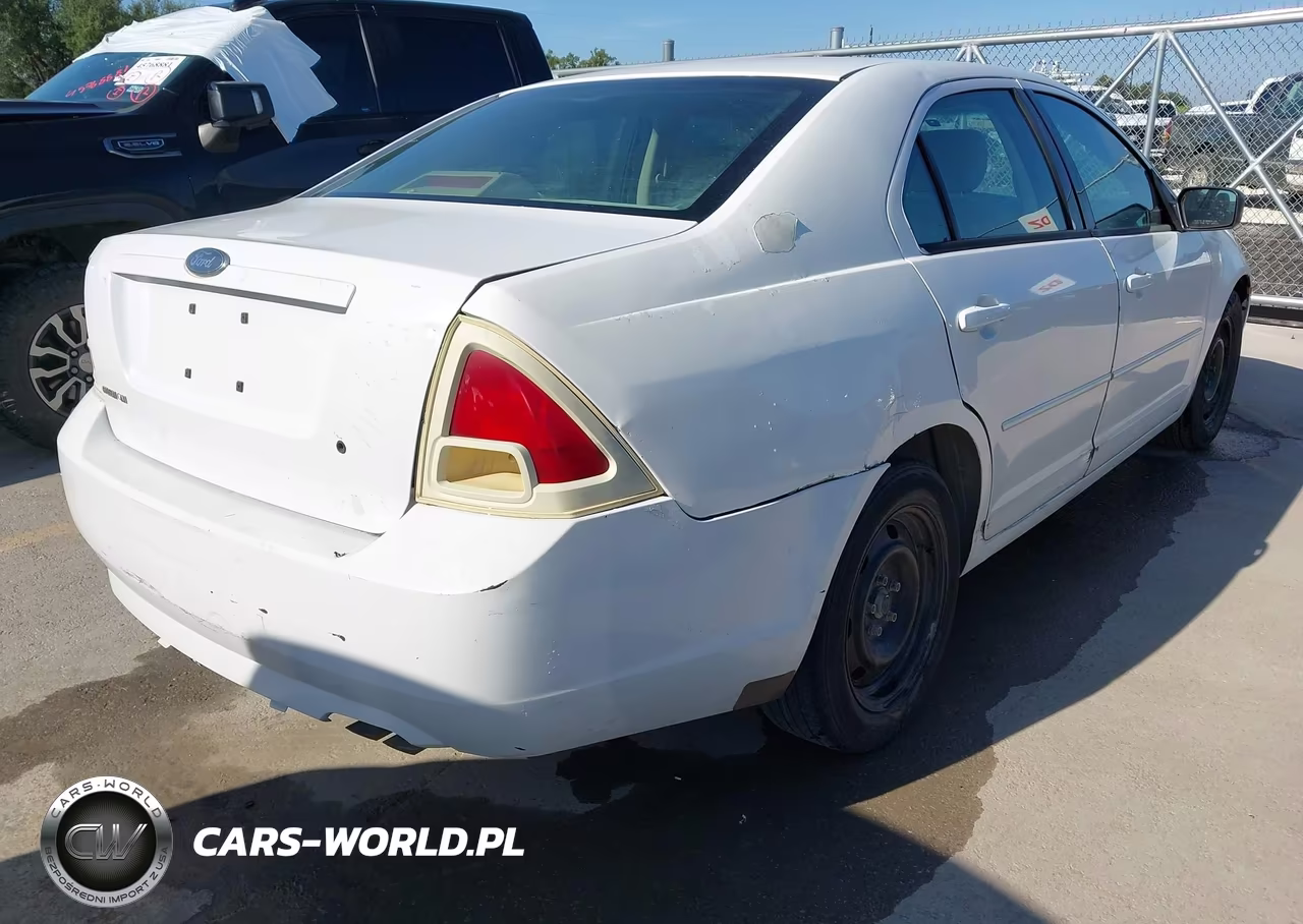 2007 Ford Fusion S VIN:3FAHP06Z77R102447 - 16