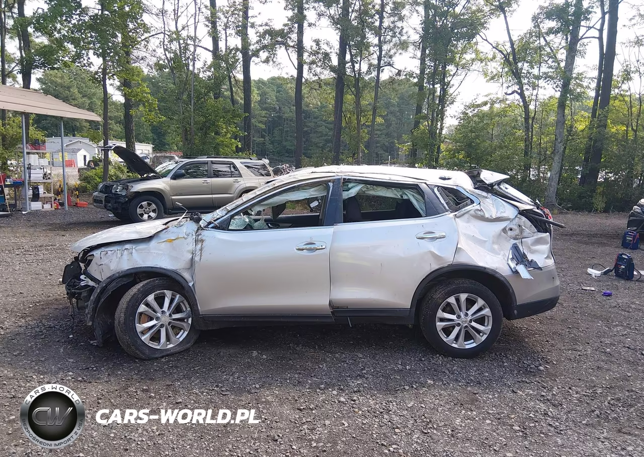 2015 Nissan Rogue Sv VIN:KNMAT2MT8FP535394 - 14