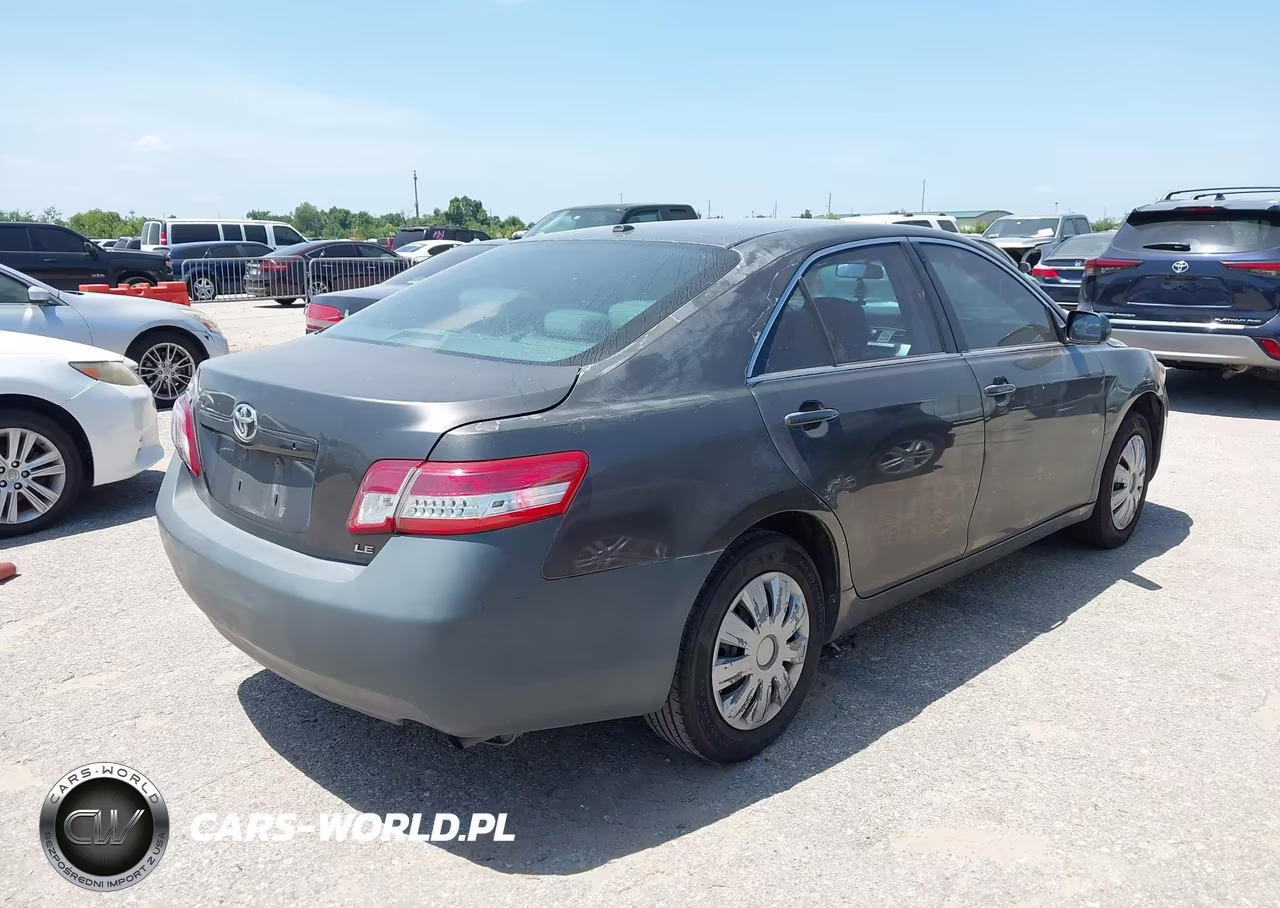 2010 Toyota Camry Le VIN:4T4BF3EK8AR072868 - 4