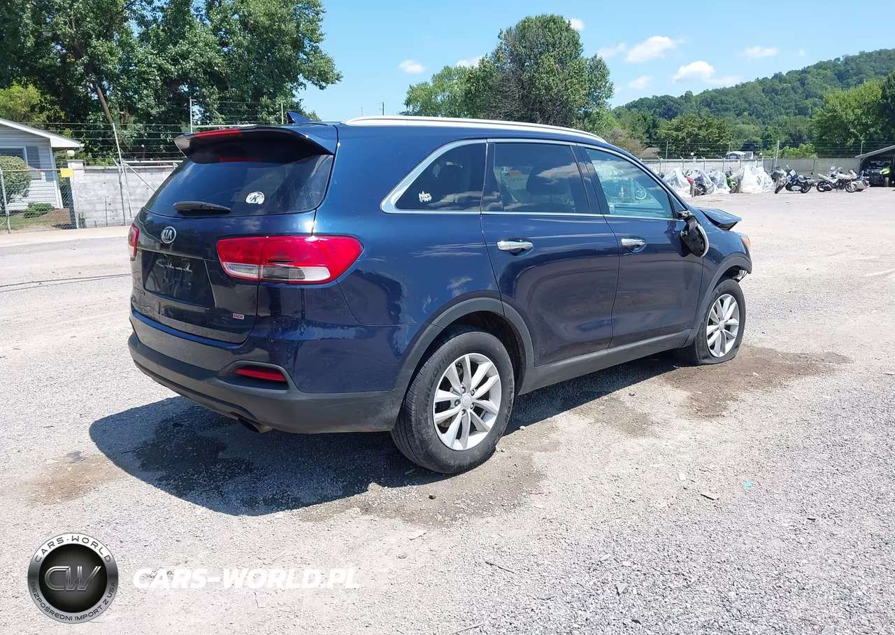 2018 Kia Sorento 2.4L Lx VIN:5XYPG4A33JG370185 - 4