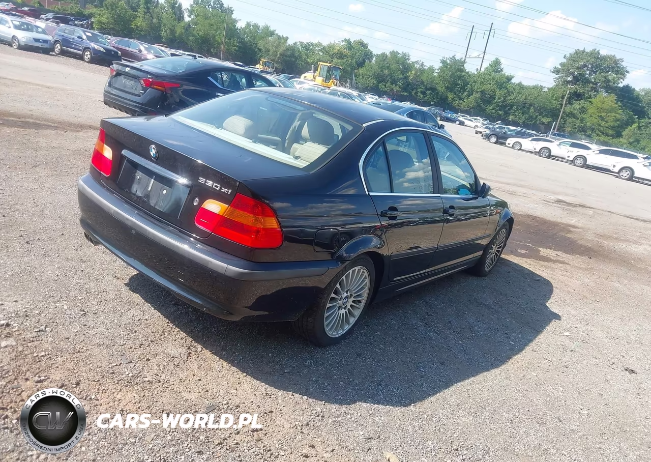 2002 BMW 330Xi VIN:WBAEW53402PG17666 - 4