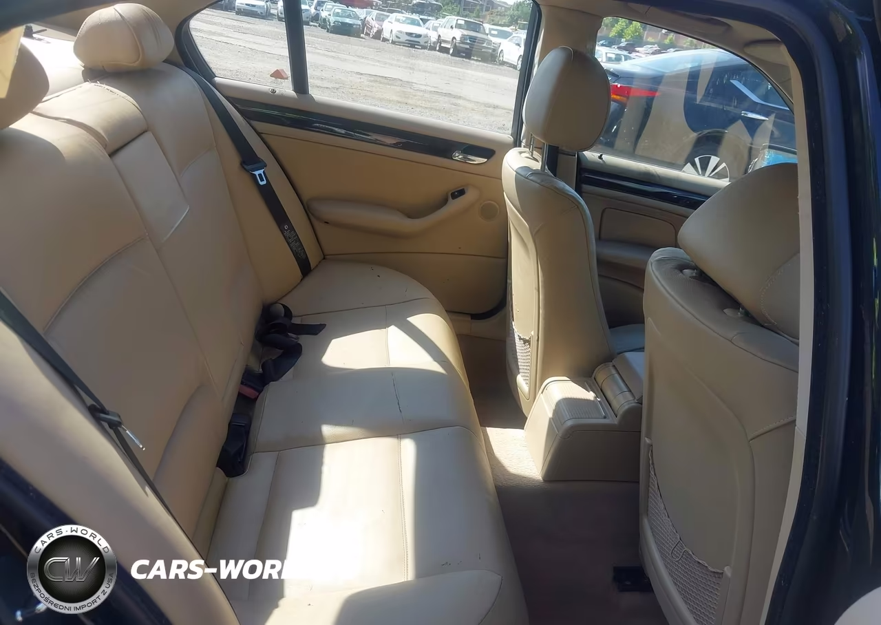 2002 BMW 330Xi VIN:WBAEW53402PG17666 - 8
