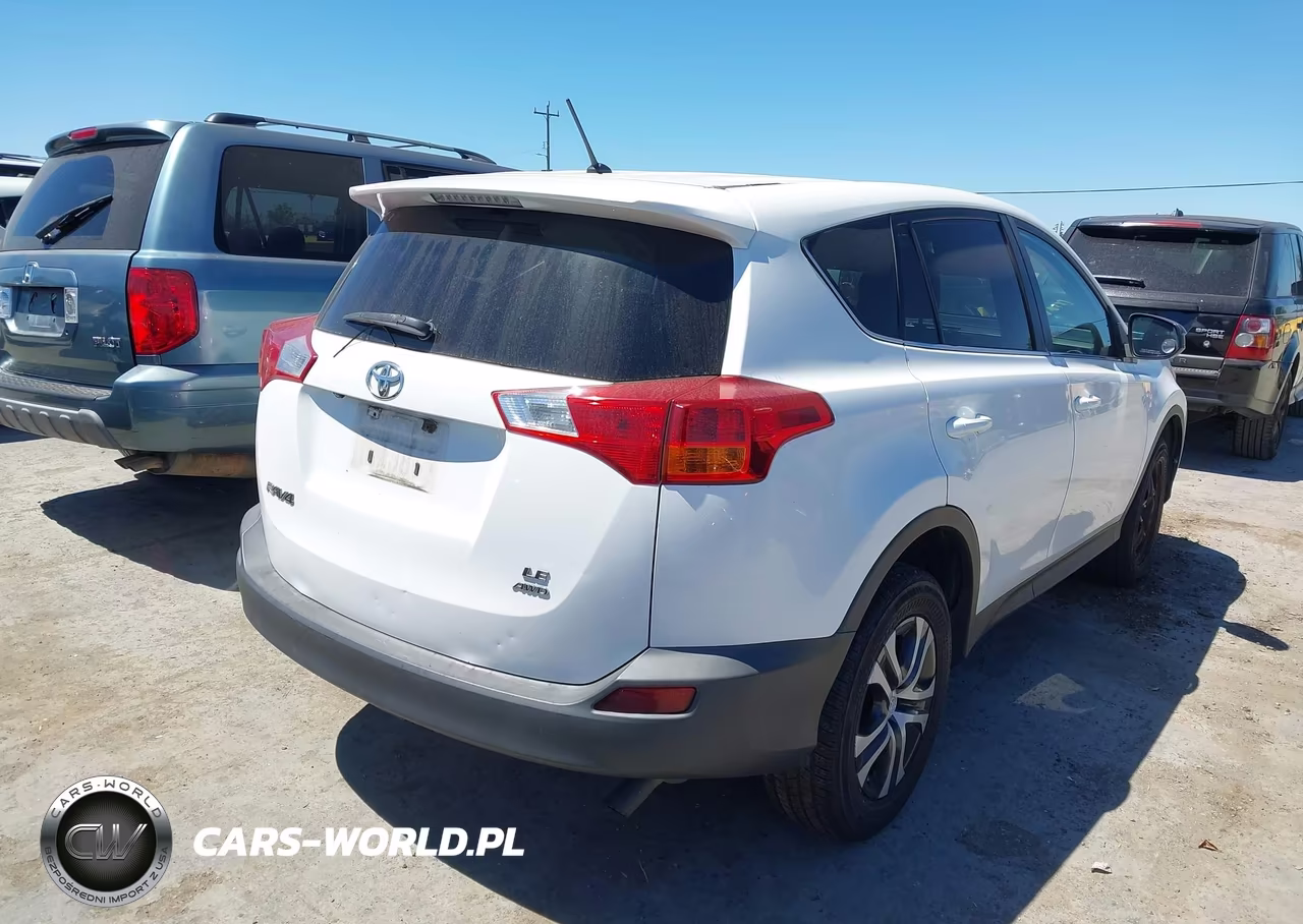 2015 Toyota Rav4 Le VIN:2T3BFREV2FW361783 - 4