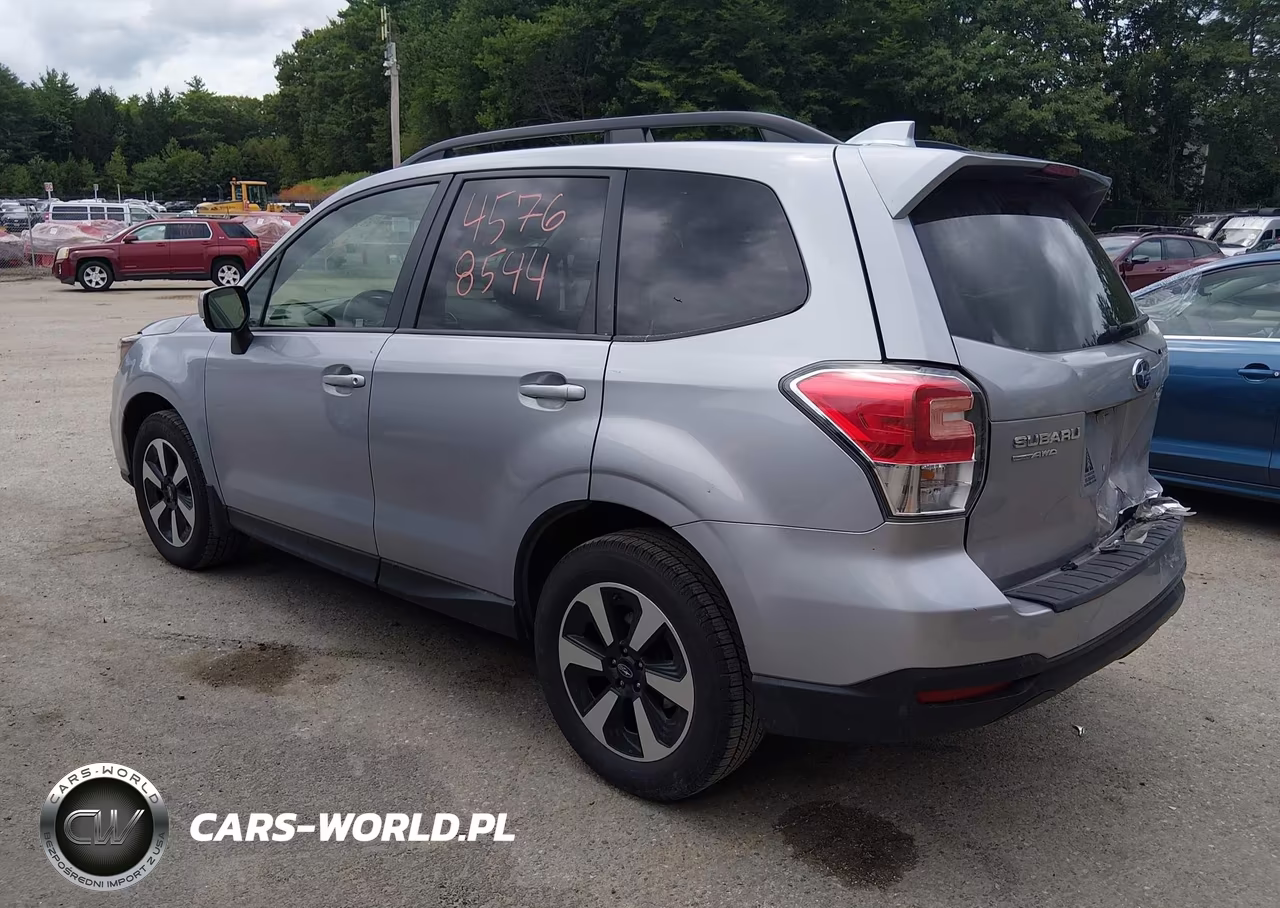 2017 Subaru Forester 2.5I Premium VIN:JF2SJAEC0HH500608 - 3
