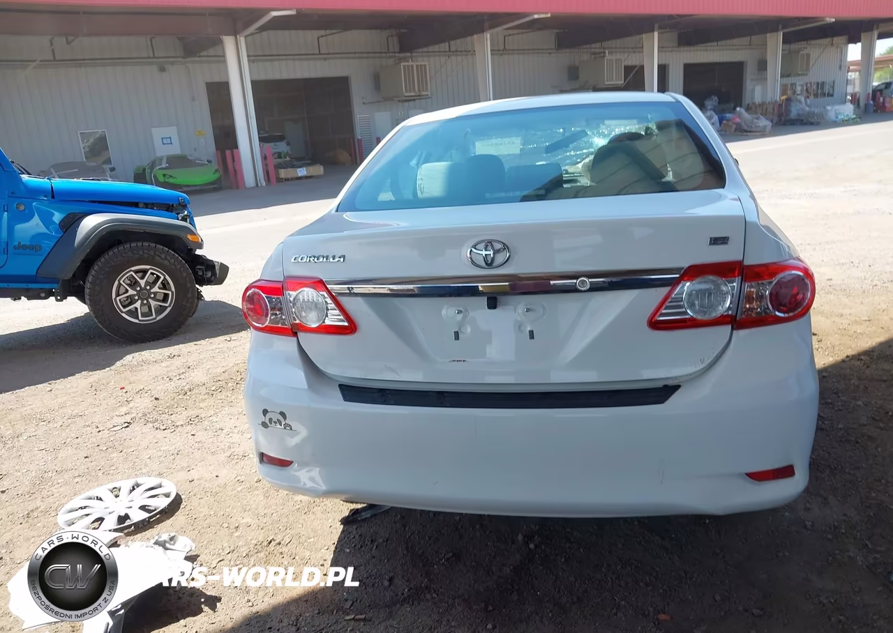 2013 Toyota Corolla Base VIN:5YFBU4EE1DP102749 - 16
