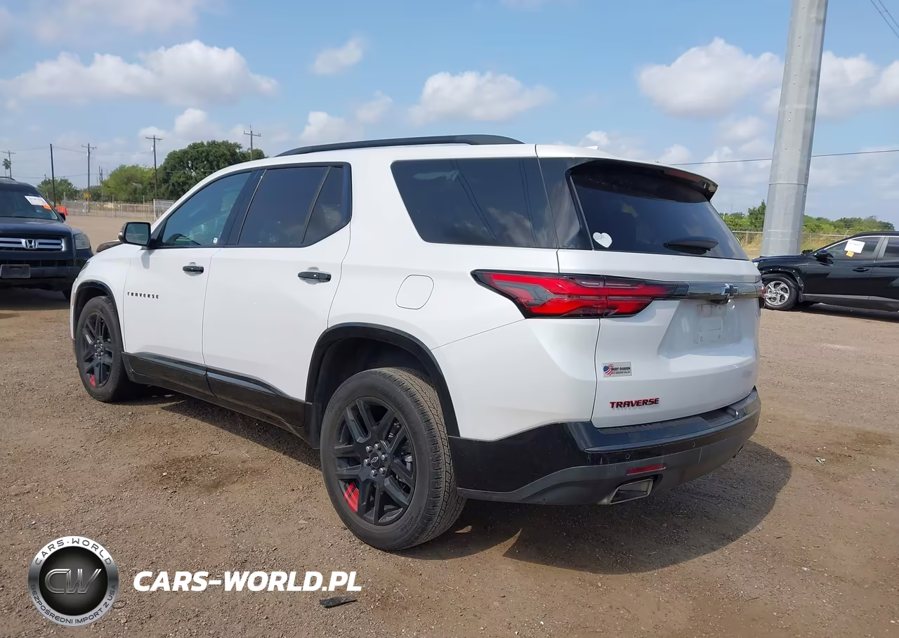 2023 Chevrolet Traverse Fwd Premier VIN:1GNERKKW6PJ314613 - 3