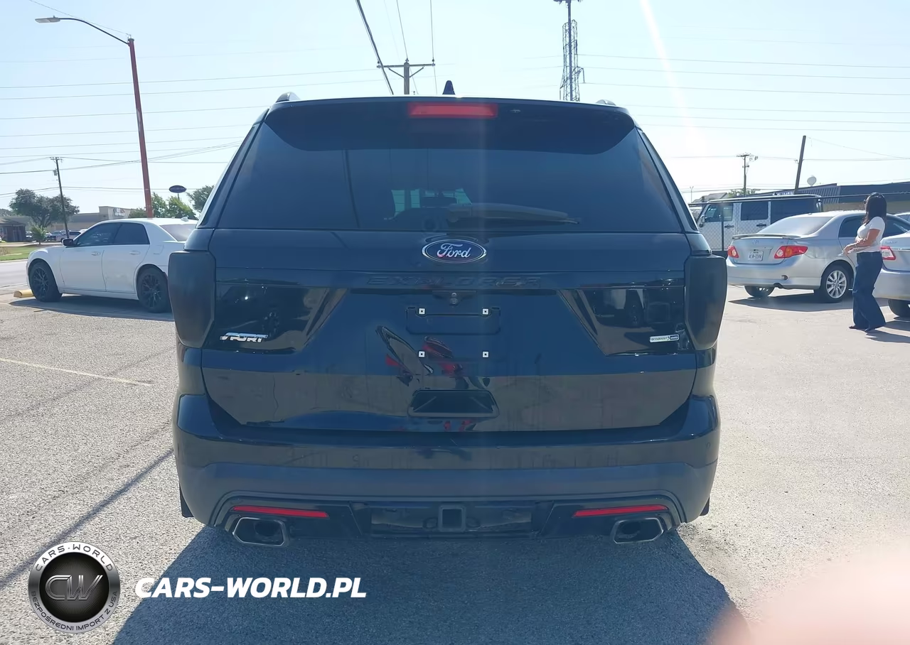 2017 Ford Explorer Sport VIN:1FM5K8GT9HGD73339 - 17