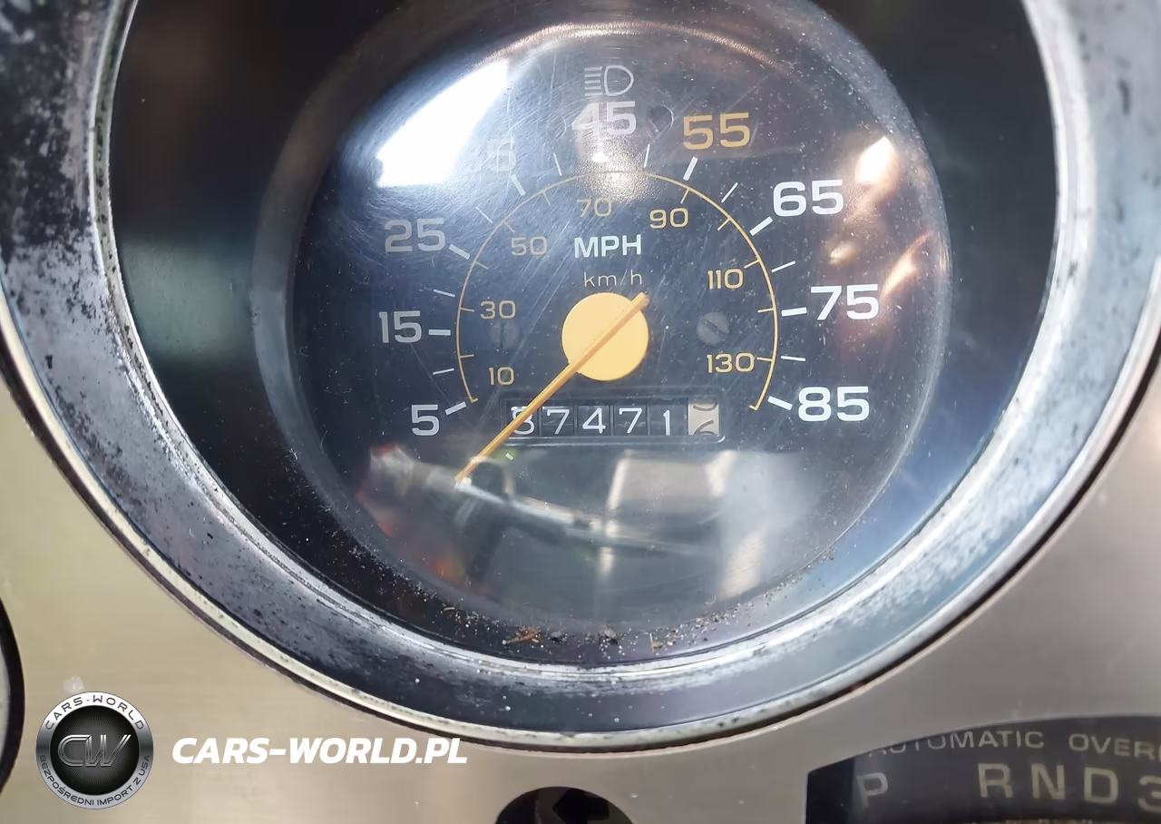 1983 Chevrolet K10 VIN:1GCEK14H7DJ115247 - 7