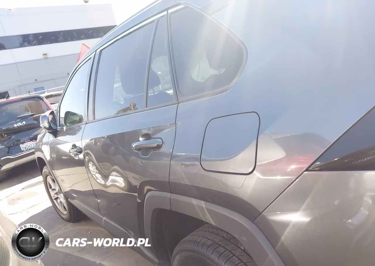 2020 Toyota Rav4 Xle VIN:2T3W1RFV4LC045457 - 14