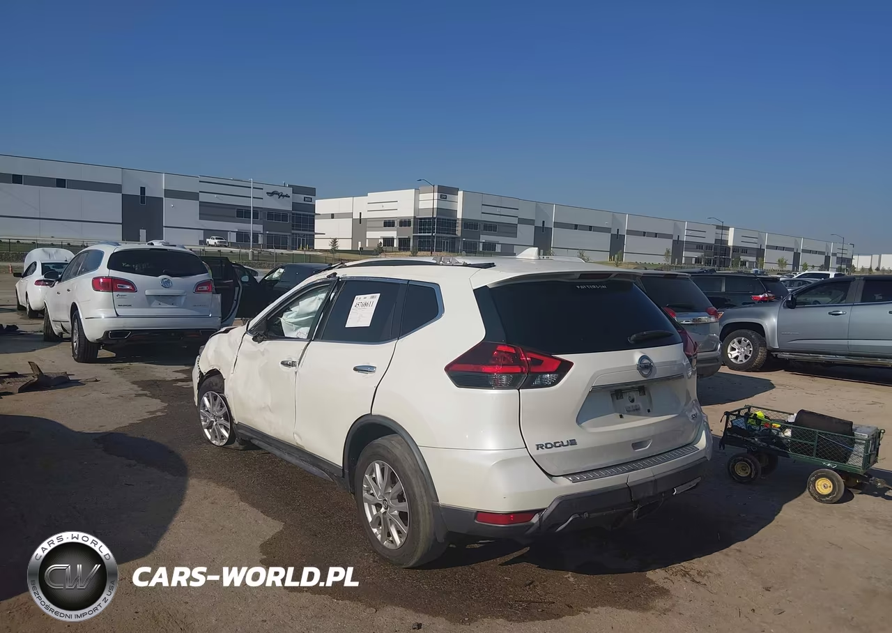 2018 Nissan Rogue Sv VIN:KNMAT2MT6JP564806 - 3