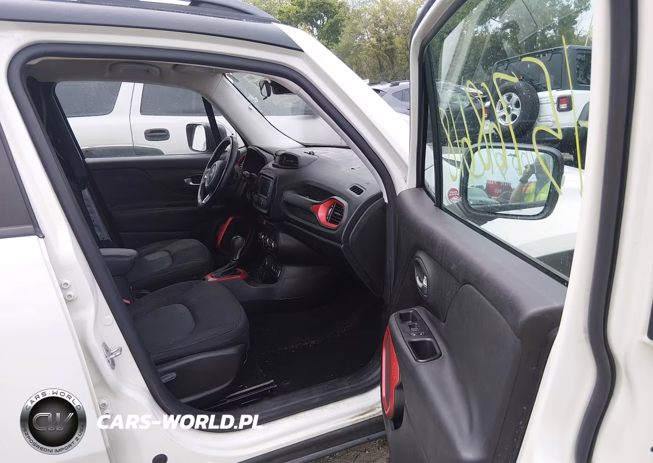 2015 Jeep Renegade Trailhawk VIN:ZACCJBCT0FPB52597 - 5