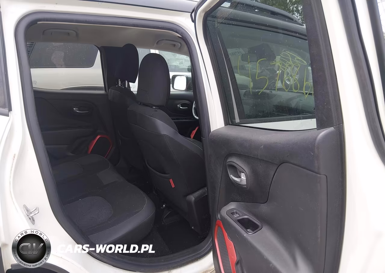 2015 Jeep Renegade Trailhawk VIN:ZACCJBCT0FPB52597 - 8