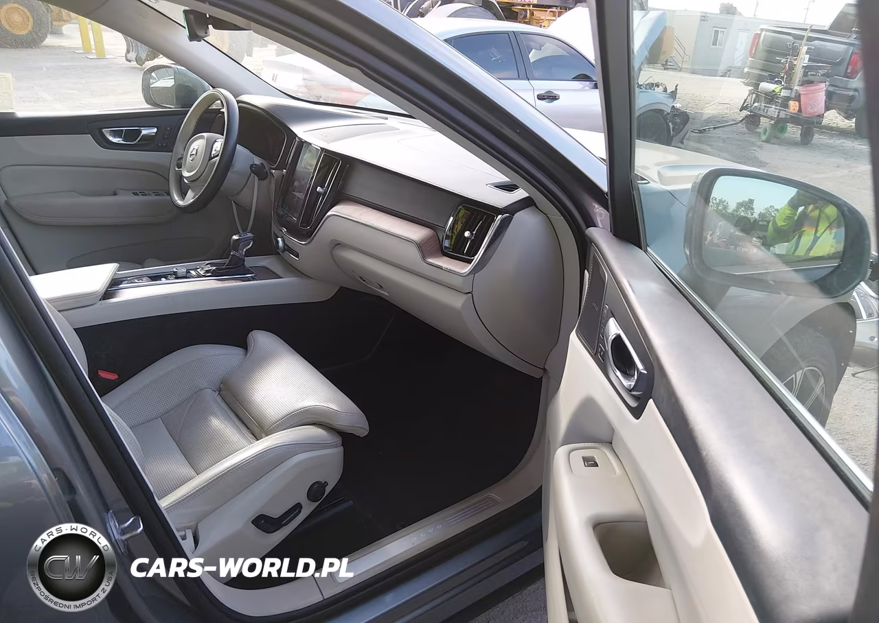 2019 Volvo Xc60 T5 Inscription VIN:LYV102DL4KB274411 - 5