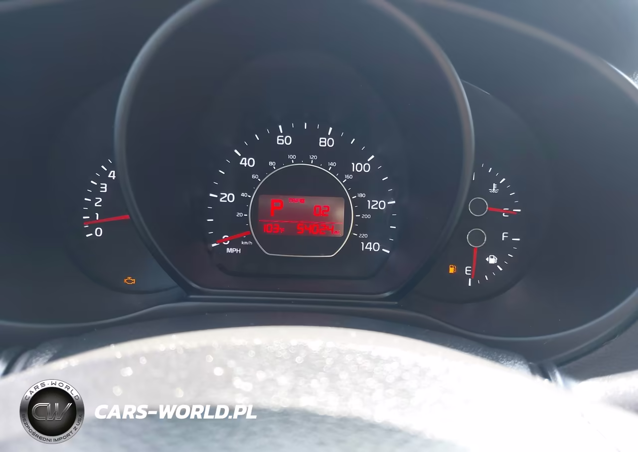 2018 Kia Soul + VIN:KNDJP3A5XJ7588445 - 7