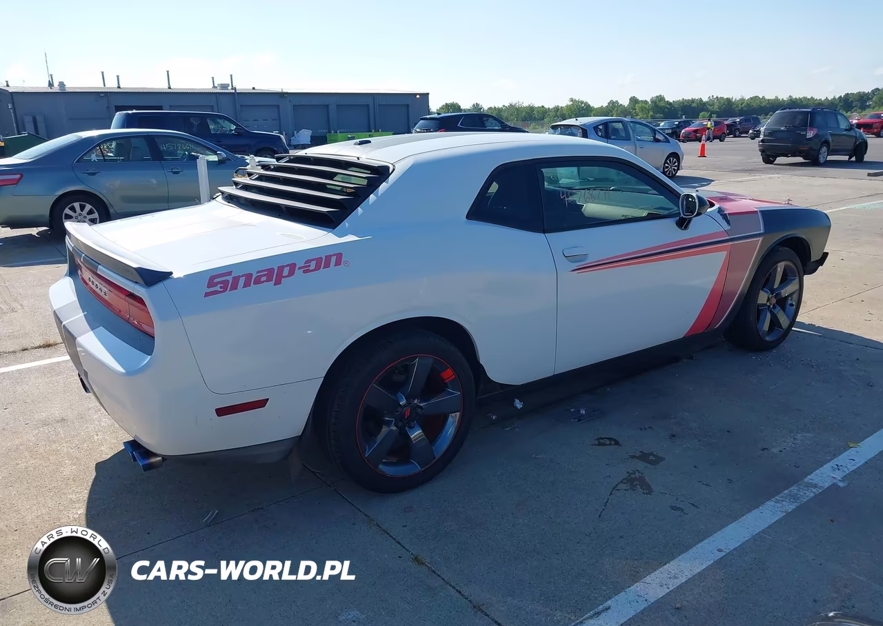 2014 Dodge Challenger Sxt VIN:2C3CDYAG9EH285820 - 4
