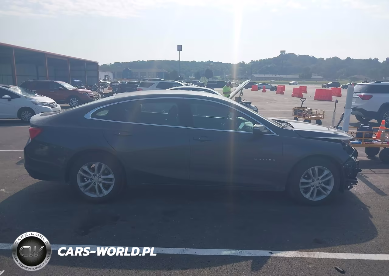 2018 Chevrolet Malibu Hybrid VIN:1G1ZF5SU1JF145560 - 14
