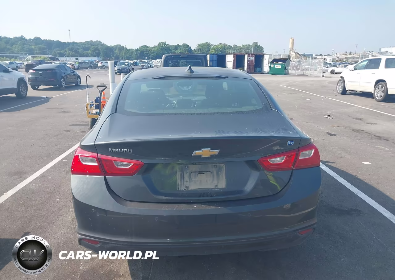 2018 Chevrolet Malibu Hybrid VIN:1G1ZF5SU1JF145560 - 17