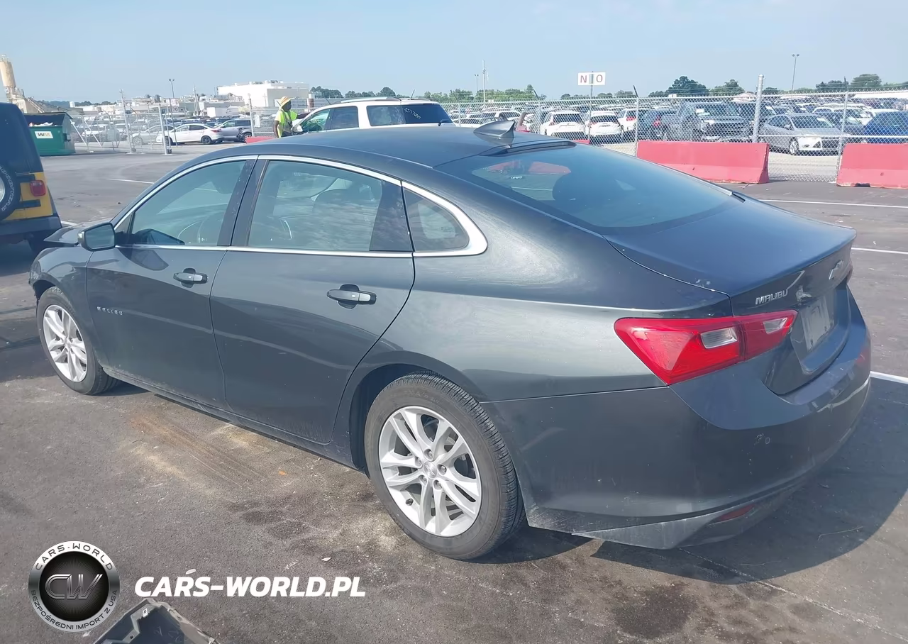 2018 Chevrolet Malibu Hybrid VIN:1G1ZF5SU1JF145560 - 3