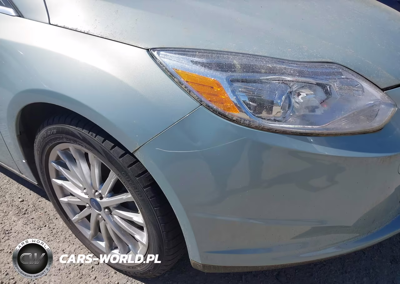 2013 Ford Focus Electric VIN:1FADP3R45DL280867 - 6