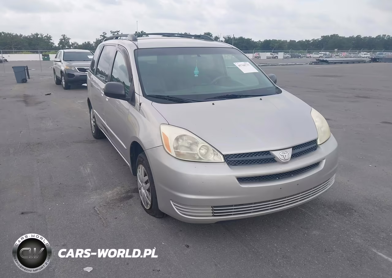 2005 Toyota Sienna Le