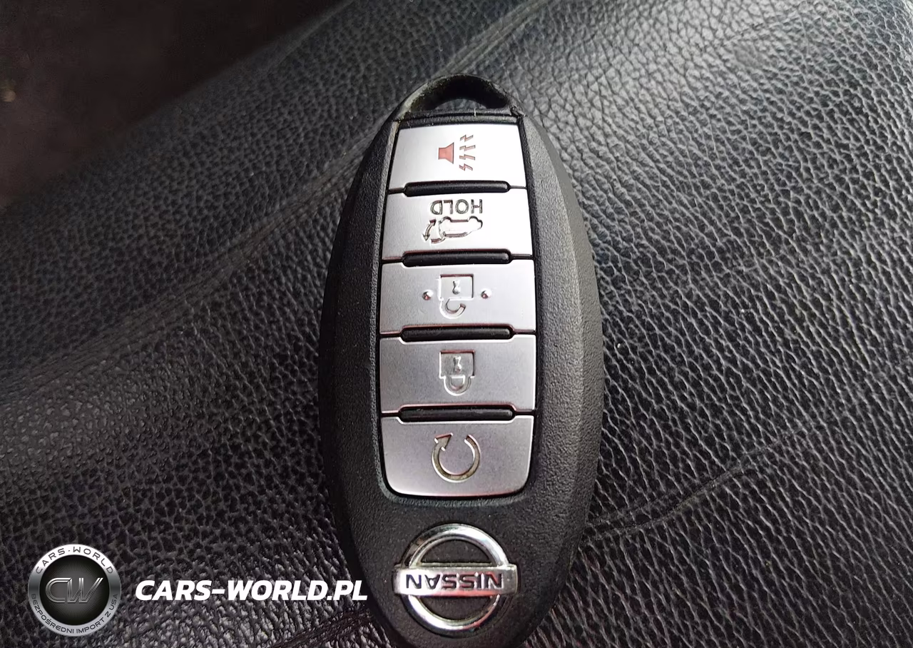 2015 Nissan Pathfinder Platinum VIN:5N1AR2MM9FC723142 - 11
