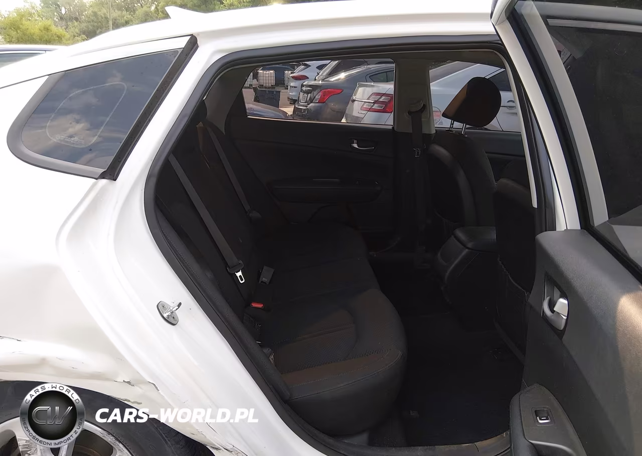 2016 Kia Optima Lx VIN:KNAGT4L30G5106140 - 8