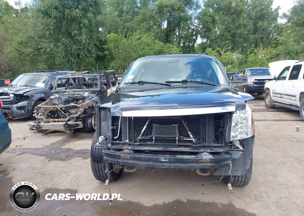 2013 Cadillac Escalade Platinum Edition VIN:1GYS4DEF4DR192696 - 13