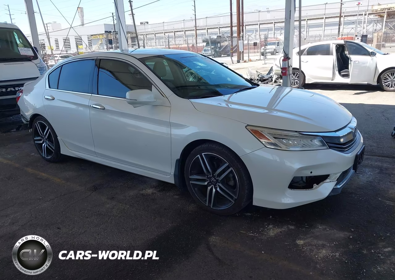 2016 Honda Accord Touring – zdjęcie 1 z 17