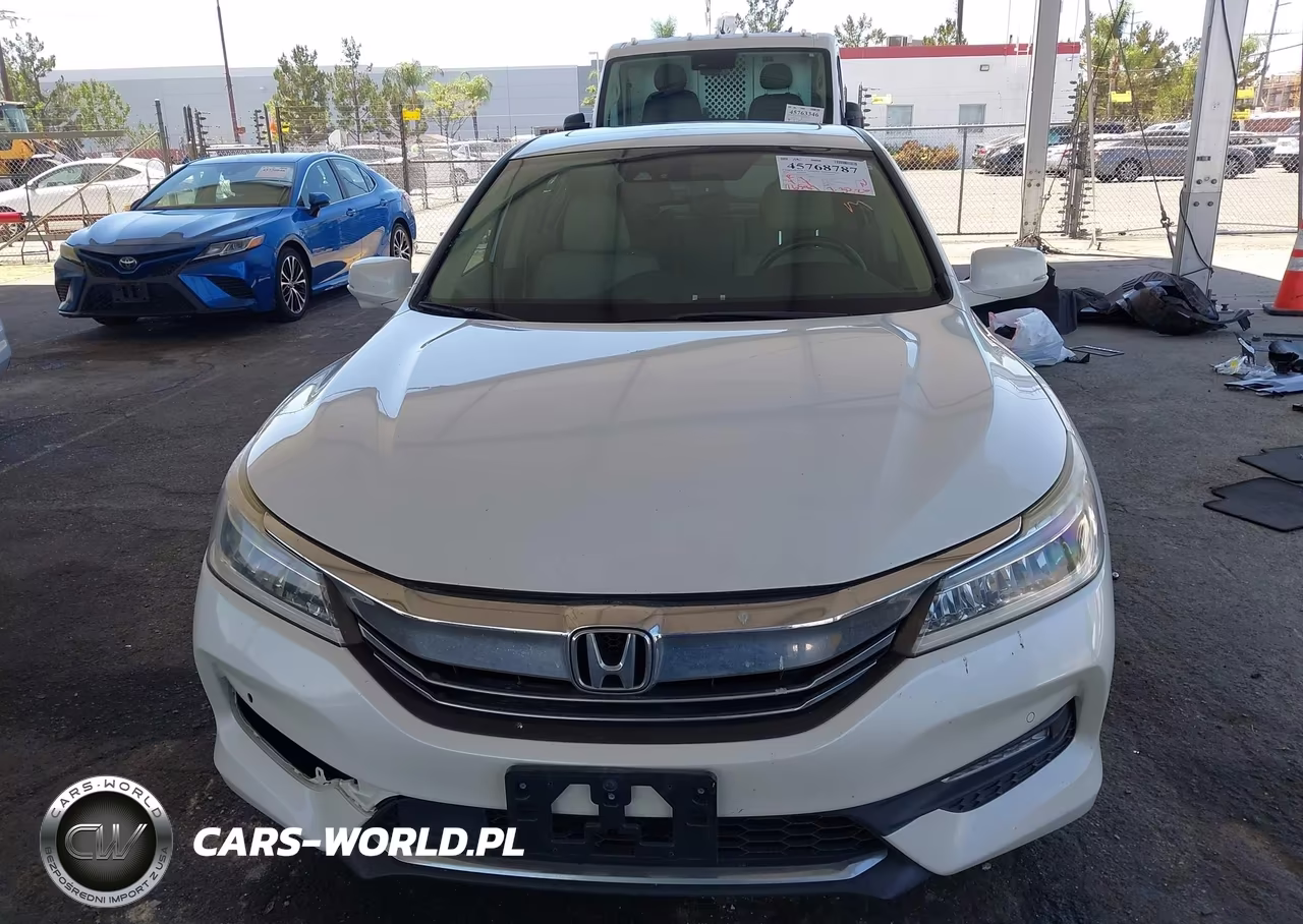 2016 Honda Accord Touring VIN:1HGCR3F97GA011190 - 13